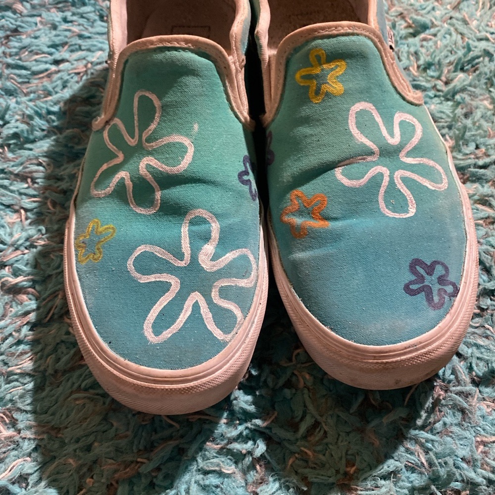 Vans size 10 women’s. Hand painted. Beach themed!